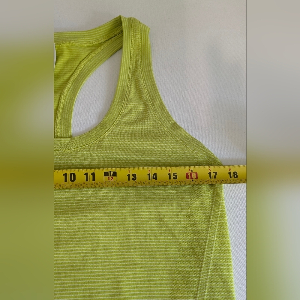 Athleta Seamless Stretchy Line Yellow Race Back Size L Like A New! - Picture 5 of 7